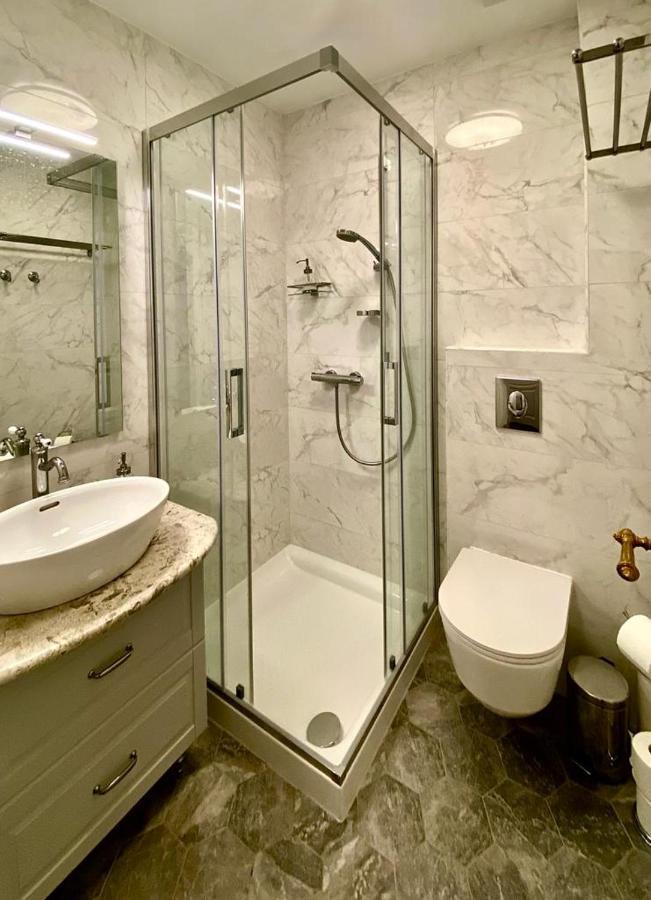 Ars Longa Apartments Lubiana Esterno foto